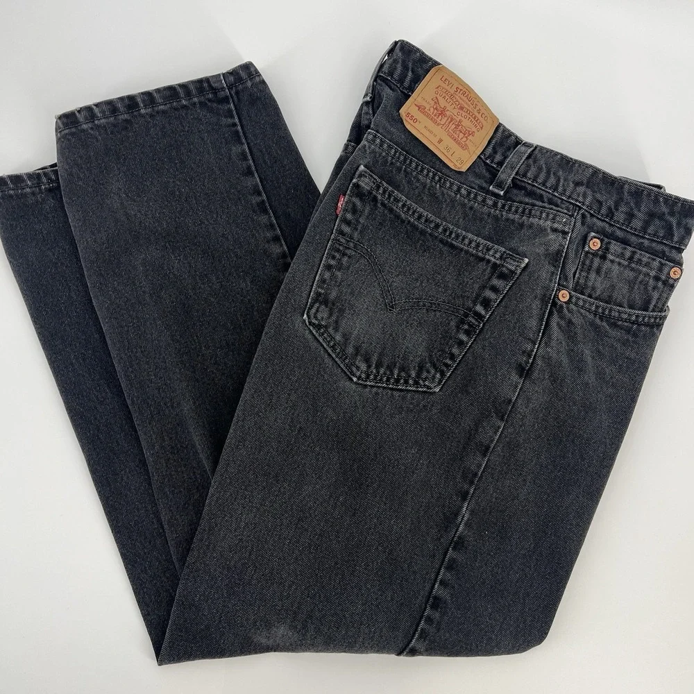 Levi's 550 Black Jeans Men's Size 36 x 29 Relaxed Fit Tapered Red Tag